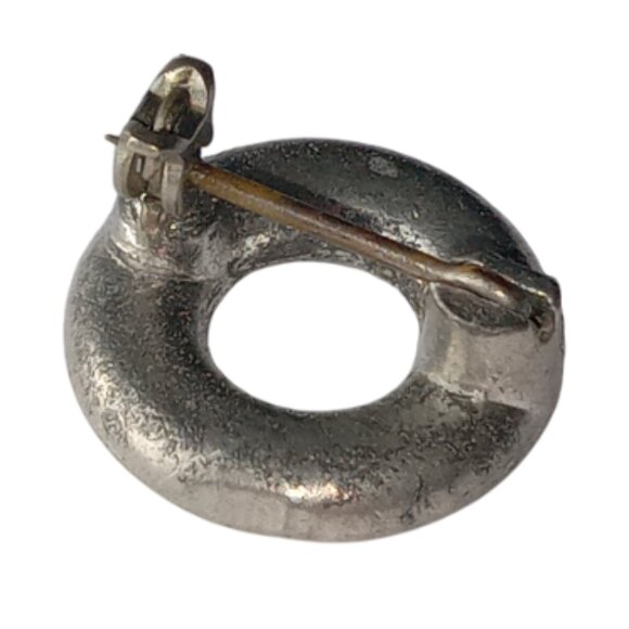 Small Vintage Circle Rhinestone Pin - Picture 7 of 11